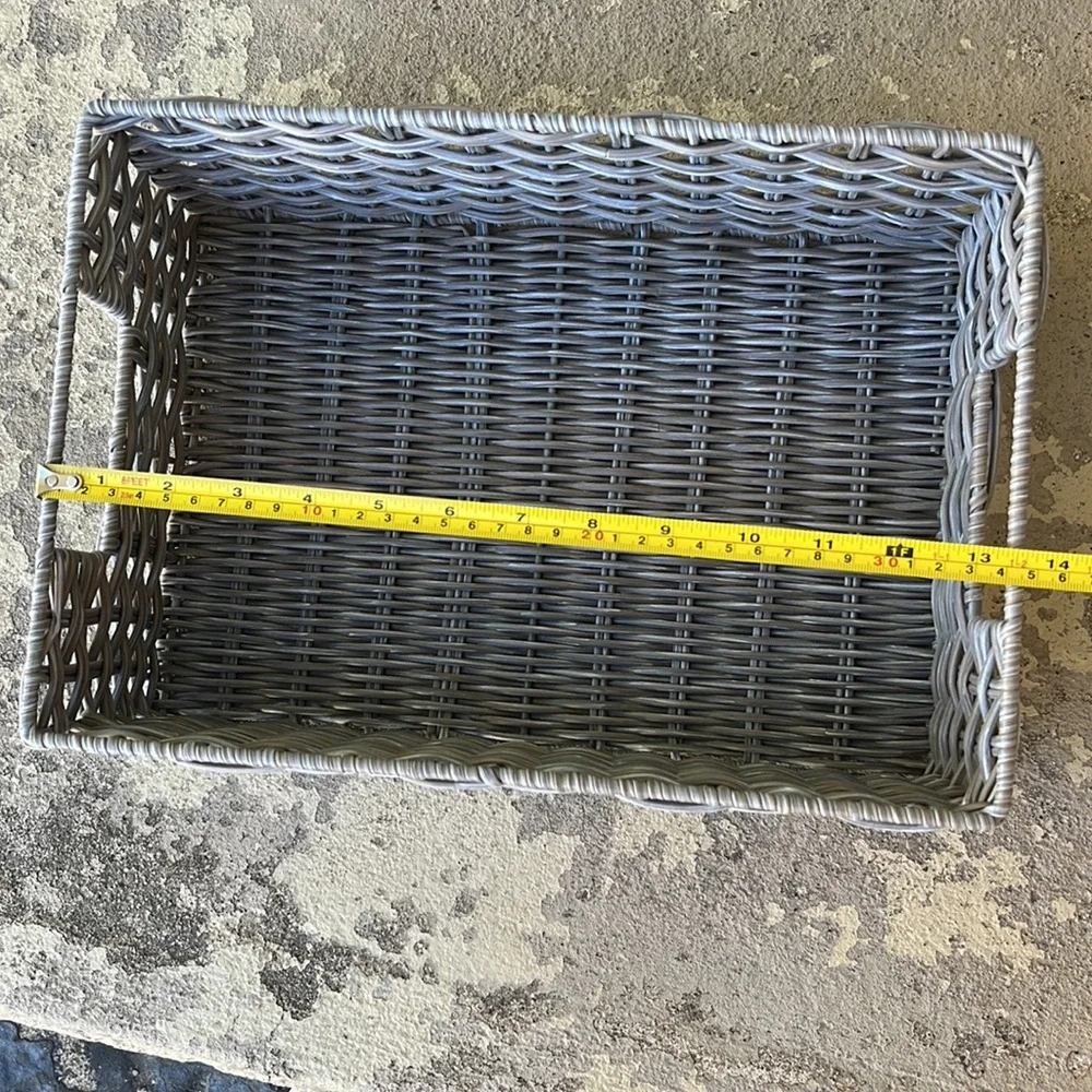 Perfect condition wicker basket - Picture 7 of 10